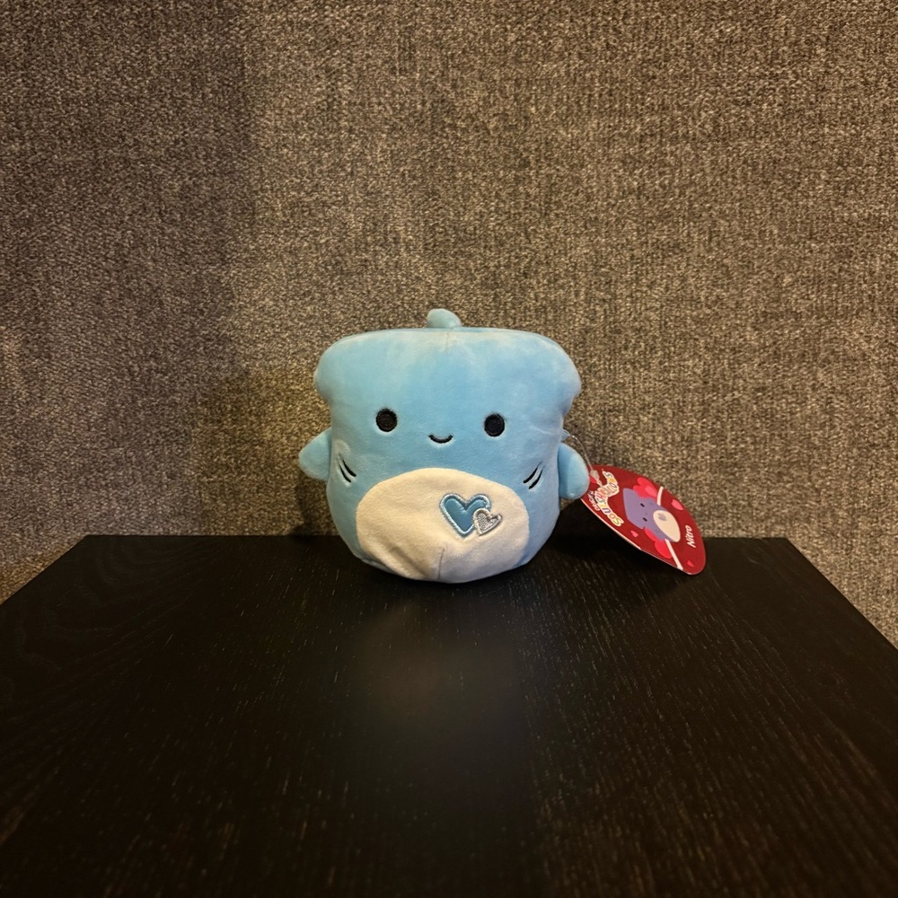 Nitro Hammerhead Shark Squishmallow